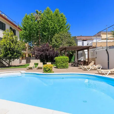 Queens 1a Apartment *