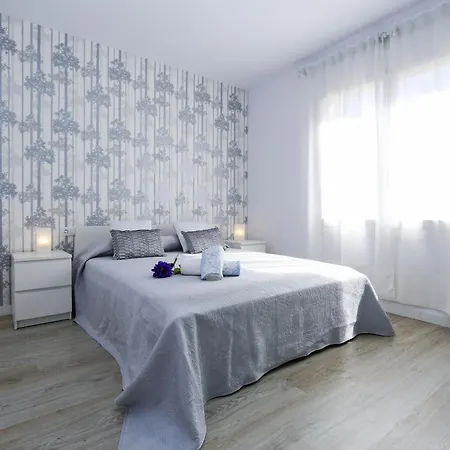 Queens 1a Apartment Salou