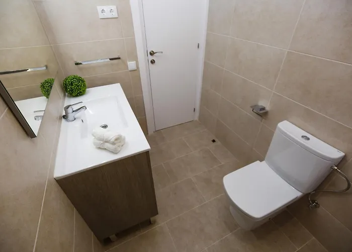 Apartment Queens 1a *